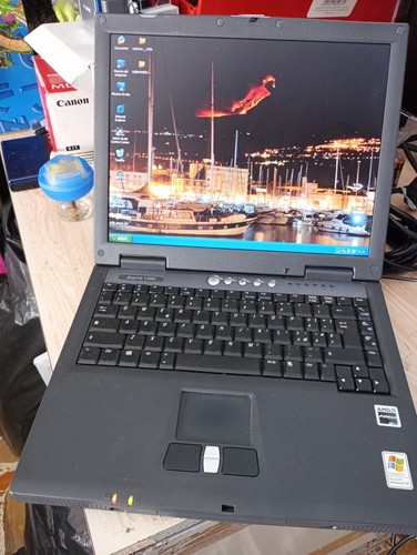 Computer notebook acer - computer, pc